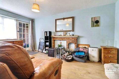 undefined, Maybank Close, Lichfield, WS14 9UJ - No Upward Chain