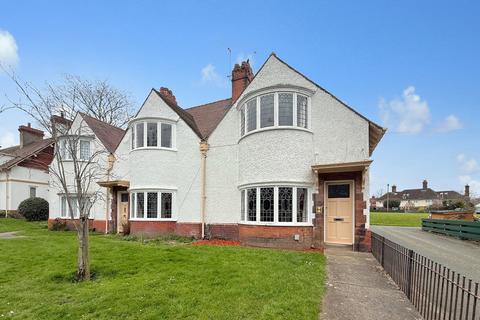 undefined, Lower Road, Wirral CH62
