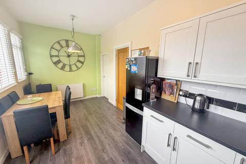undefined, Lower Road, Wirral CH62