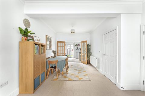 3 bedroom terraced house for sale, Betchworth Road, Seven Kings
