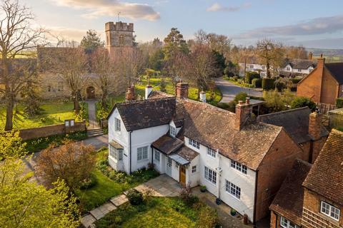 3 bedroom semi-detached house for sale, Dorsington Road, Stratford-Upon-Avon CV37