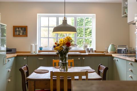 3 bedroom semi-detached house for sale, Dorsington Road, Stratford-Upon-Avon CV37