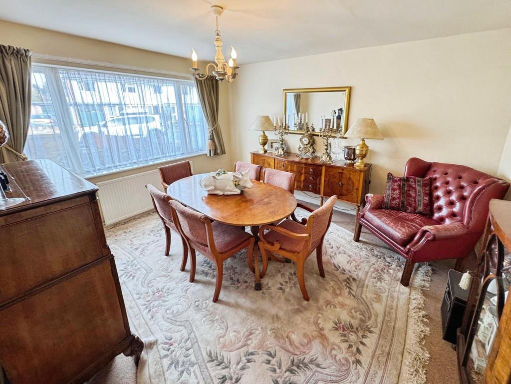 Dining Room.jpeg