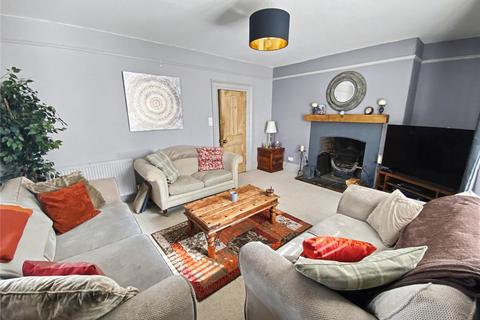 undefined, Queen Square, Cullompton, Devon, EX15