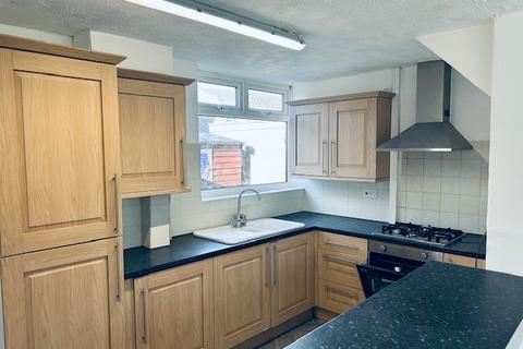 3 bedroom terraced house to rent, Gower Walk, Hartlepool TS26