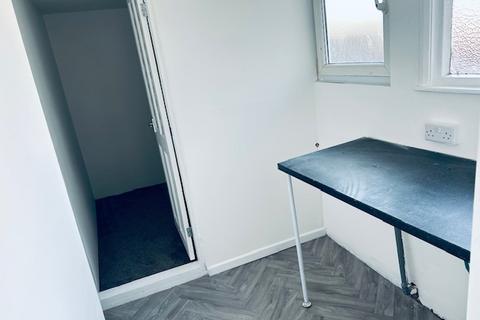 3 bedroom terraced house to rent, Gower Walk, Hartlepool TS26