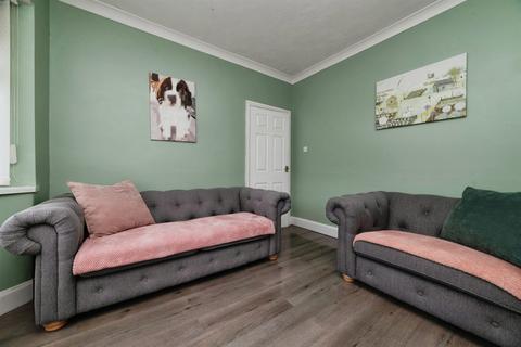 3 bedroom terraced house for sale, East Ella Drive, Hull