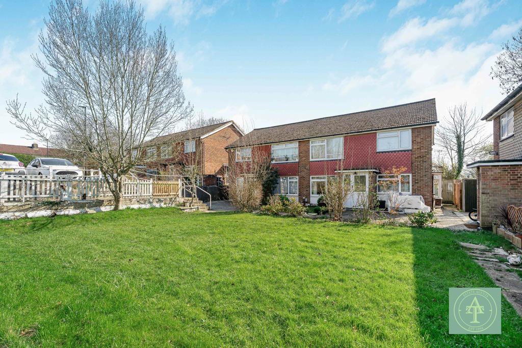 Two Bedroom Maisonette for Sale
