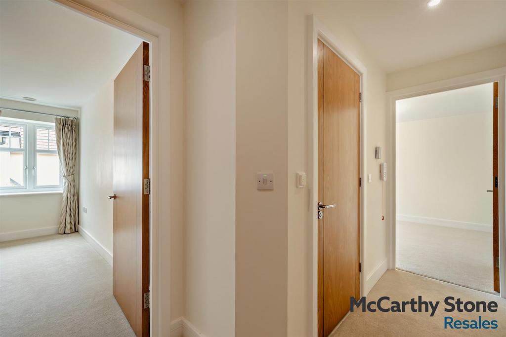 8681715-interior07-800.jpg