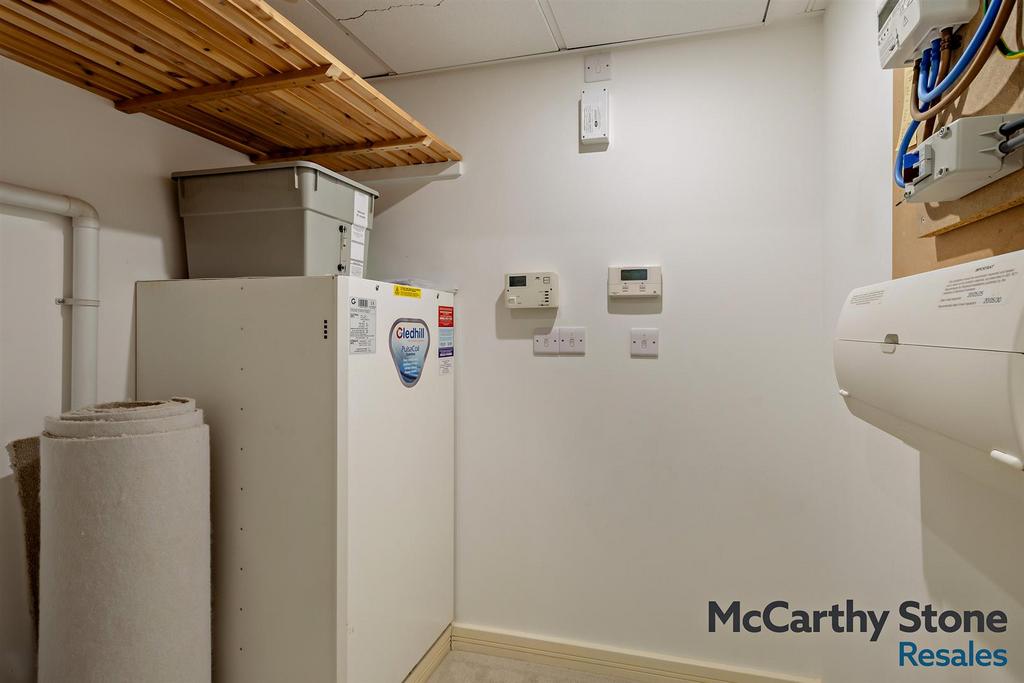 8681715-interior06-800.jpg