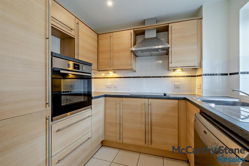 8681715-interior12-800.jpg
