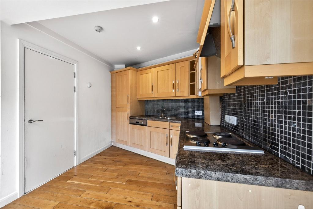 Kitchen/Reception