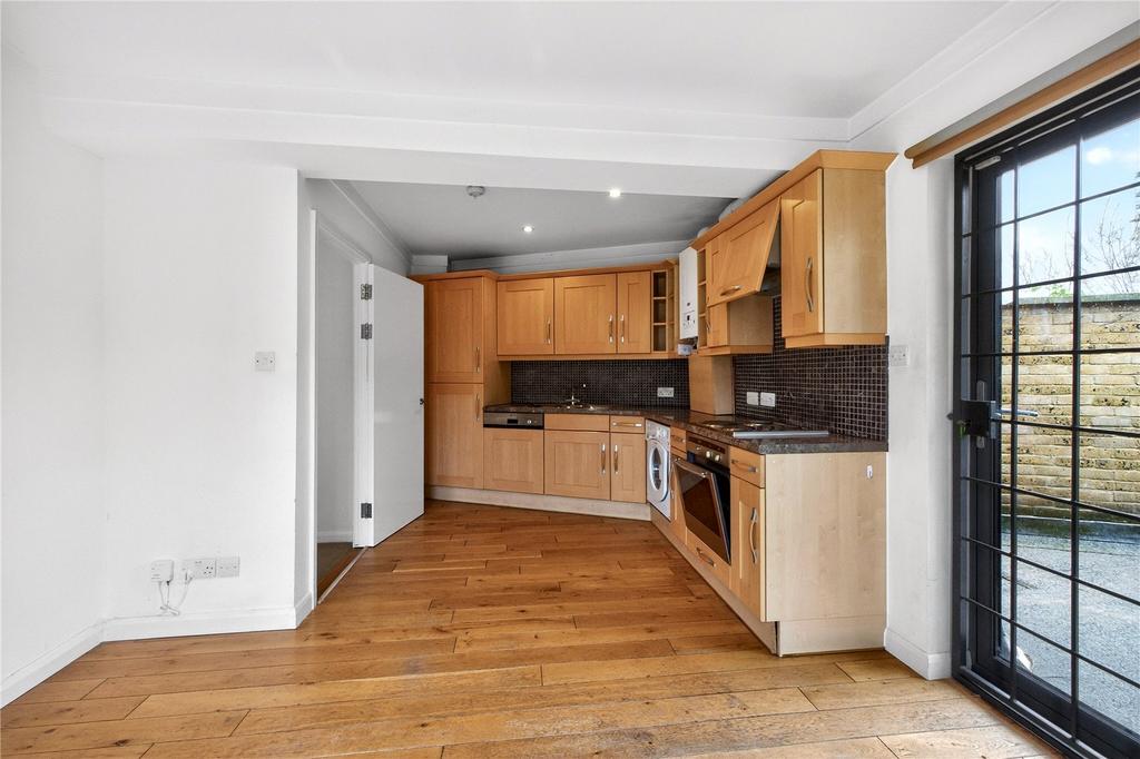 Kitchen/Reception