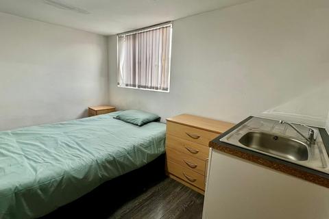 1 bedroom in a house share to rent, Gillott Road, Birmingham B16