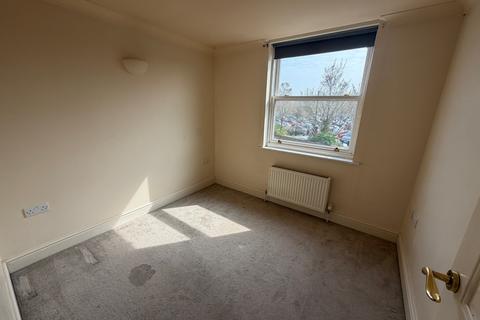 3 bedroom semi-detached house to rent, Masons Yard, Romsey, SO51