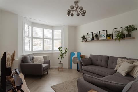 undefined, Gordon Road, Redhill
