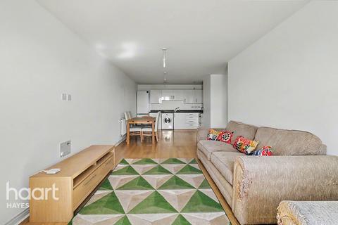 2 bedroom apartment for sale, Varcoe Gardens, Hayes