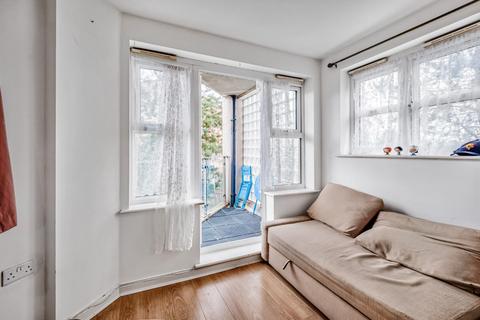 2 bedroom flat for sale, Bridge Court, Stanley Road, South Harrow, HA2 8FB