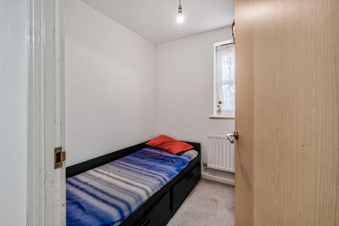2 bedroom flat for sale, Bridge Court, Stanley Road, South Harrow, HA2 8FB