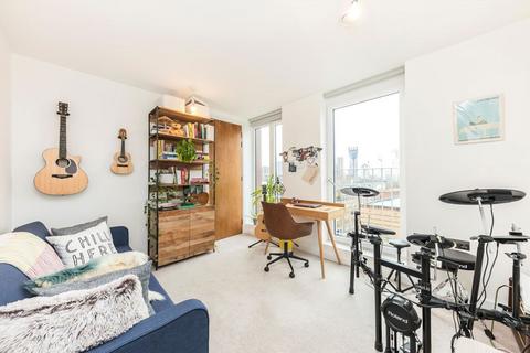 3 bedroom flat for sale, Great Suffolk Street, London SE1