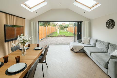 undefined, Mount Park Avenue, South Croydon CR2