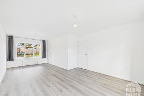 3 bedroom terraced house to rent, Beake Avenue, Coventry, CV6
