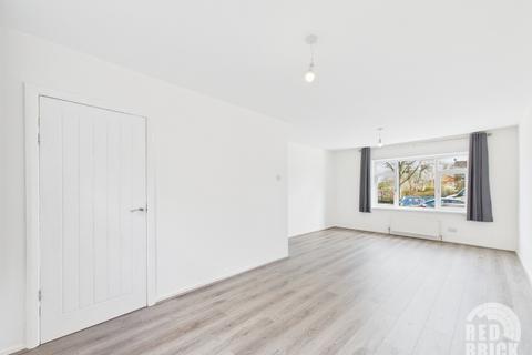 3 bedroom terraced house to rent, Beake Avenue, Coventry, CV6