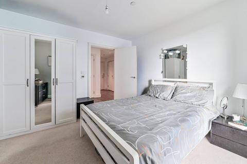 2 bedroom flat for sale, Queensland Terrace, Holloway, London, N7