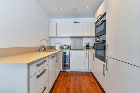 2 bedroom flat for sale, Queensland Terrace, Holloway, London, N7