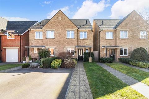 2 bedroom semi-detached house for sale, Sherwood Way, Epsom