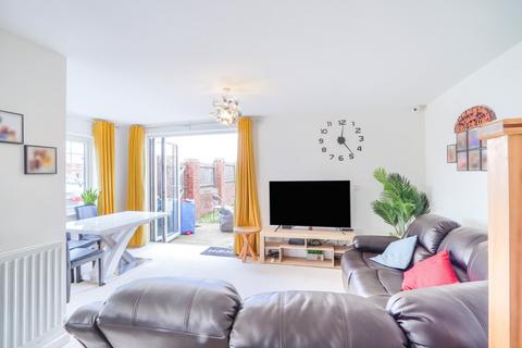 3 bedroom semi-detached house for sale, Turnwrest Grove, Summerville Farm