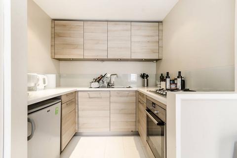 1 bedroom flat to rent, Nevern Square, Earls Court, London, SW5