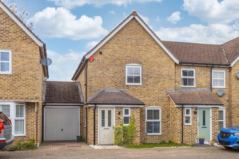 3 bedroom end of terrace house for sale, Hilda Dukes Way, East Grinstead RH19