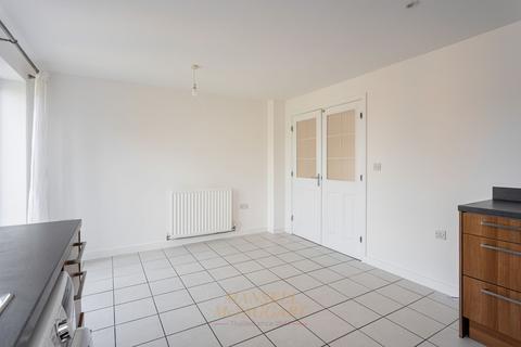 3 bedroom end of terrace house for sale, Hilda Dukes Way, East Grinstead RH19