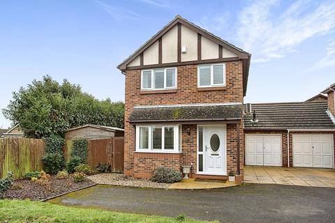 3 bedroom detached house for sale, Cheviot Green, Warsash, SO31 9BT