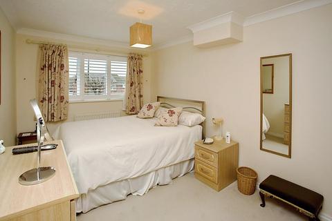 3 bedroom detached house for sale, Cheviot Green, Warsash, SO31 9BT