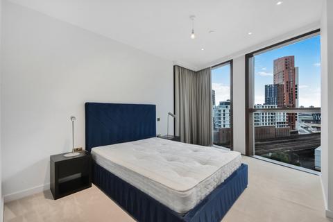 1 bedroom apartment to rent, Carnation Way London SW8