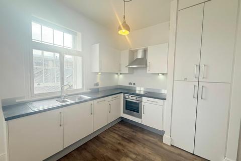 undefined, Crescent Court, Ilkley, West Yorkshire, UK, LS29