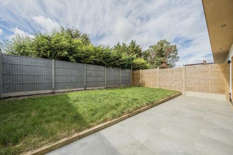 undefined, Florence Avenue, Morden SM4