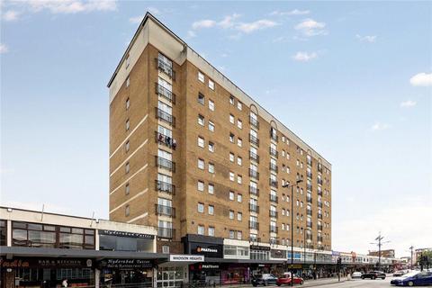 undefined, High Street, Hounslow