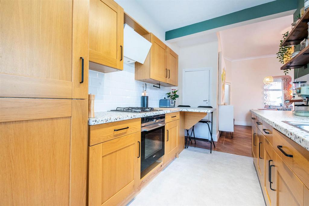 Kitchen/Breakfast Room