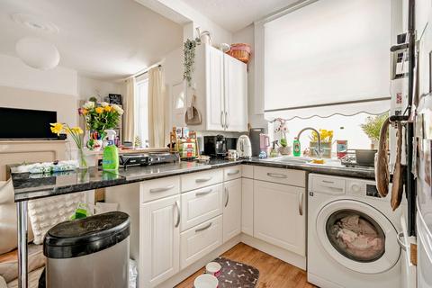 2 bedroom terraced house for sale, Cresswell Street, Barnsley, S75