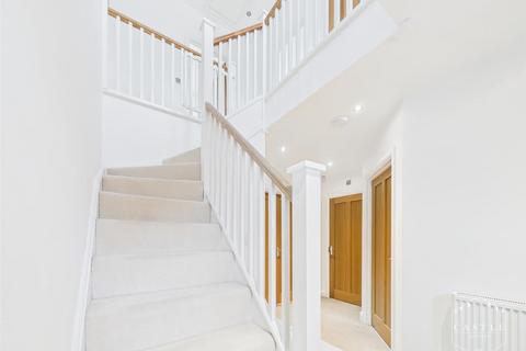 4 bedroom detached house for sale, Sapcote Road, Burbage, Hinckley