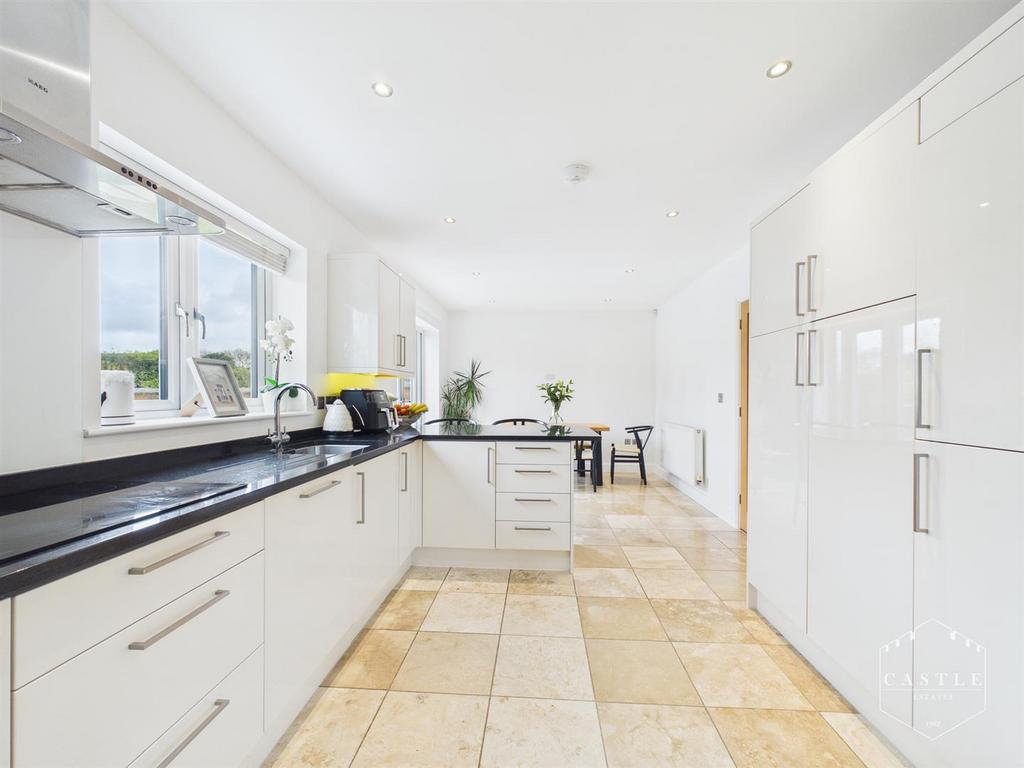 Breakfast kitchen