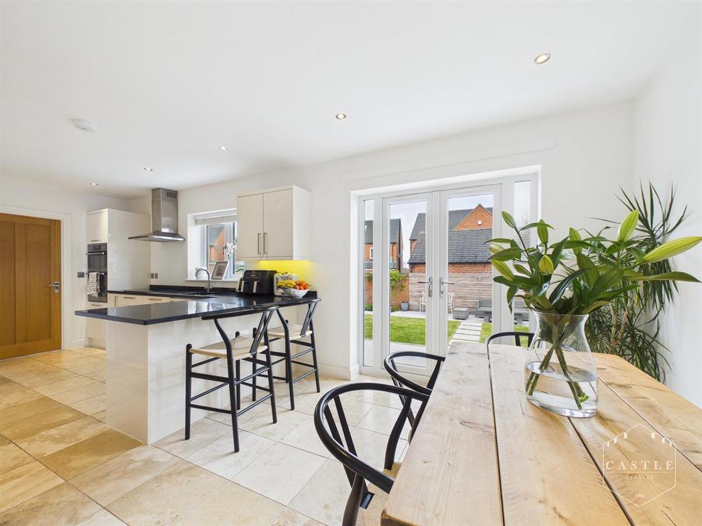 Breakfast kitchen