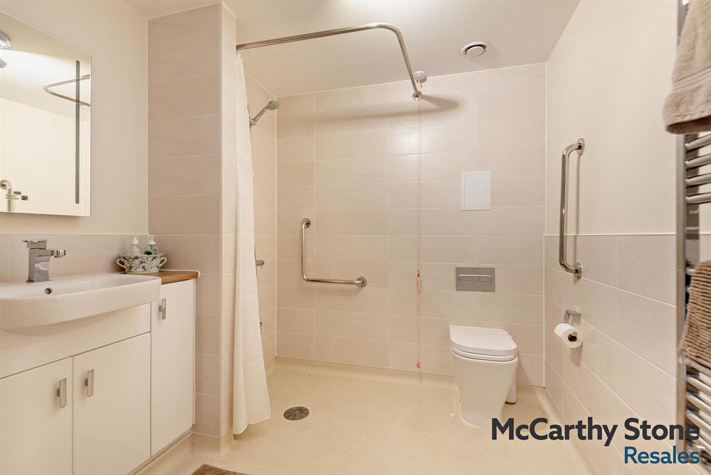 8683149-interior02-800.jpg