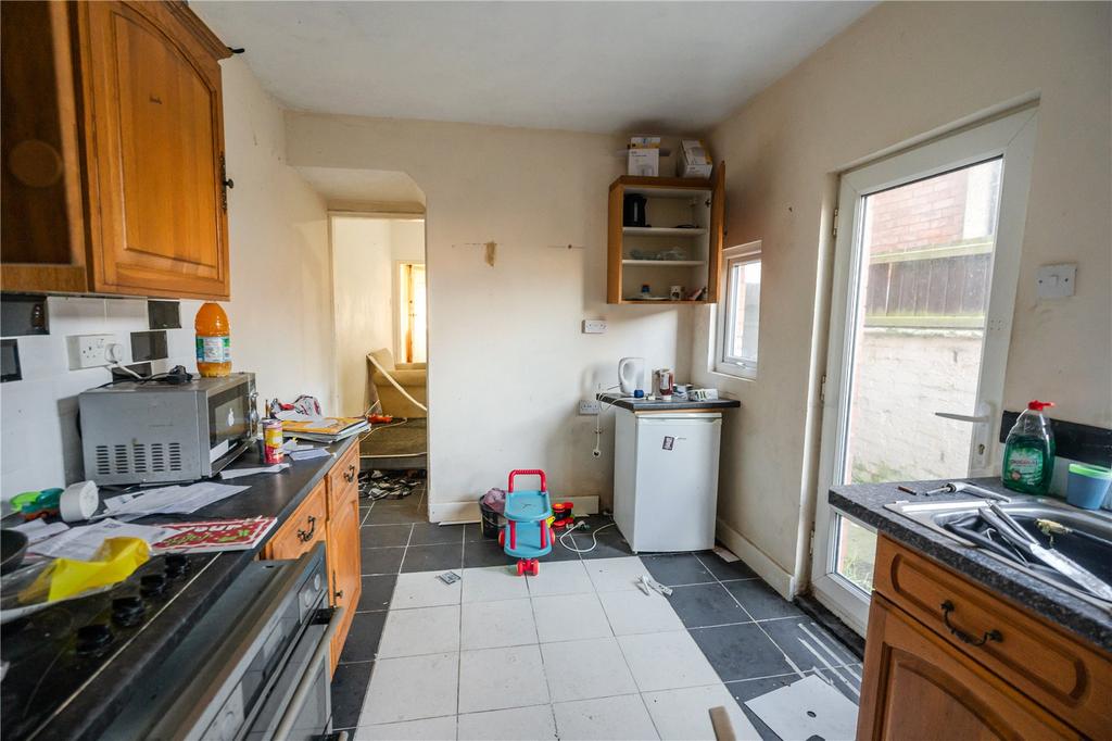 Kitchen 2