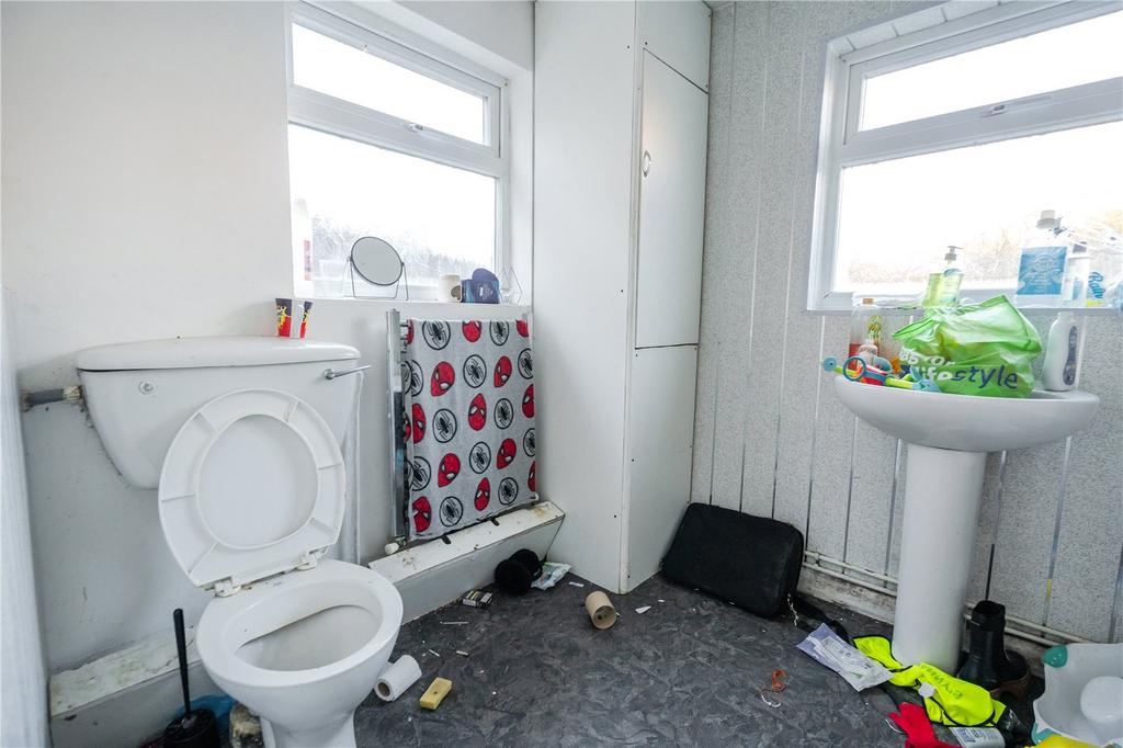 Bathroom 2