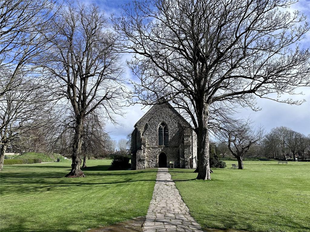 Nearby Priory Park