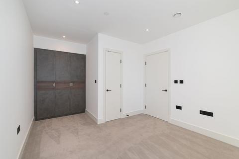 1 bedroom flat to rent, Monarch Square, London, SW11